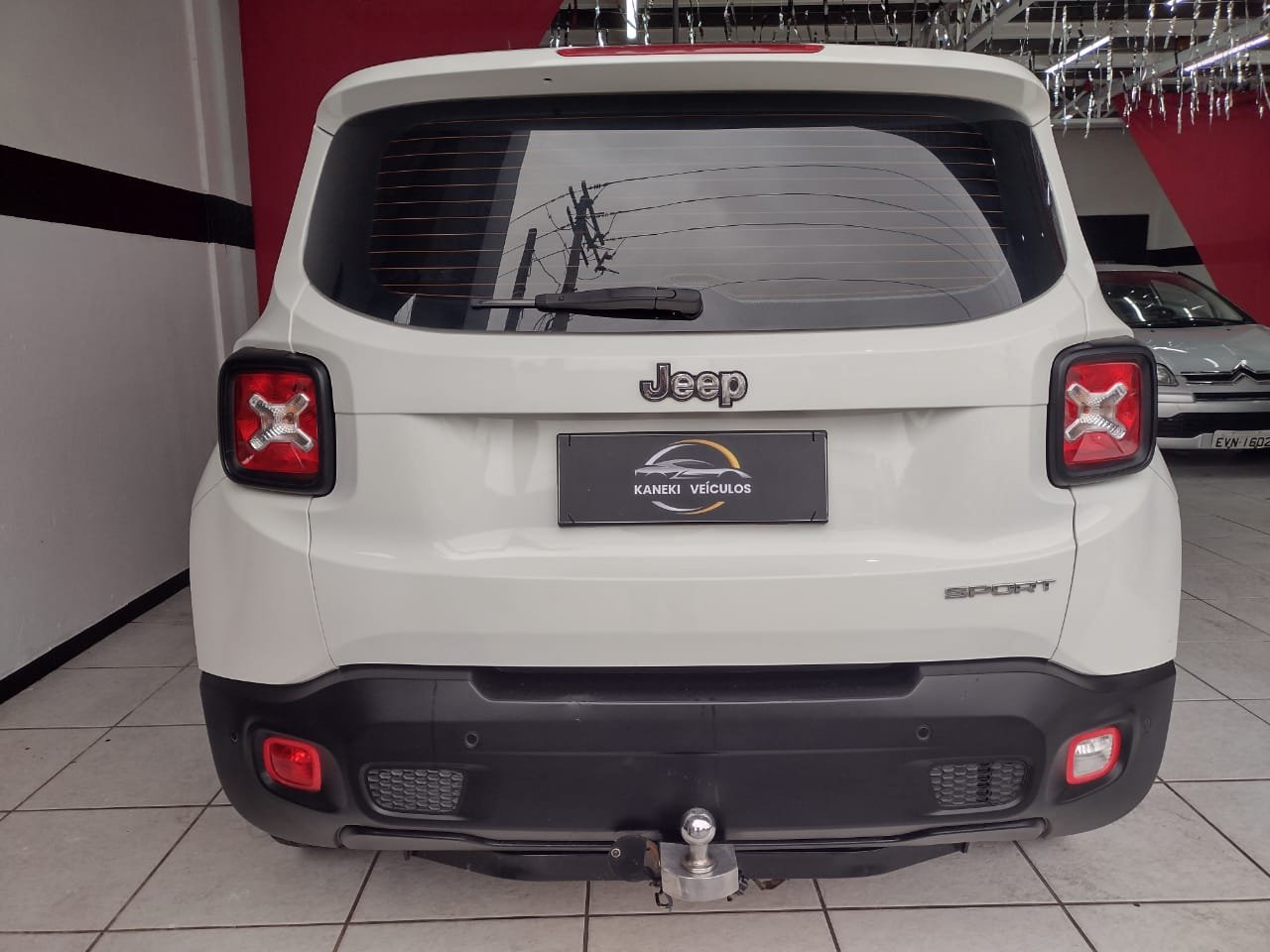 Foto 6 de Renegade 1.8 Sport