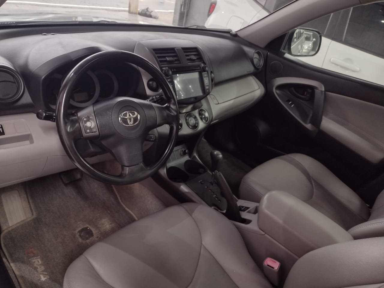 Foto 6 de RAV-4 2.0 4X4